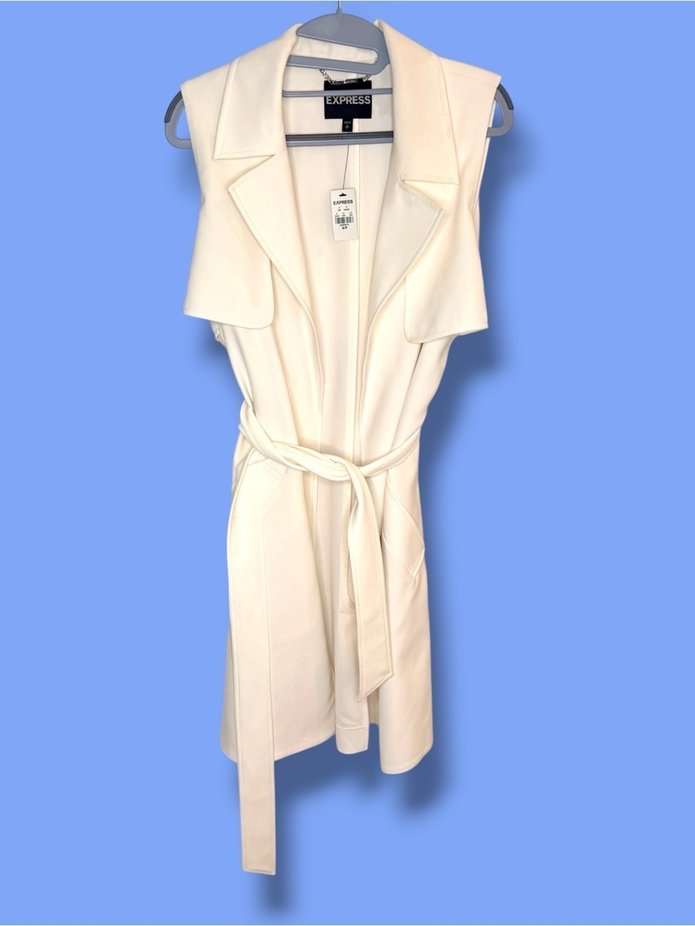 Express NWT White Sleeveless Belted Trench Vest Size Small Minimalist Chic